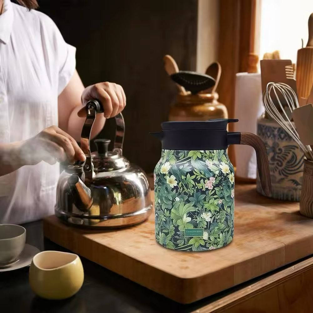 Carafe Thermos Infusez™ – Servez. Savourez.